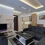Shtepi Ditore Appartamento Elbasan
