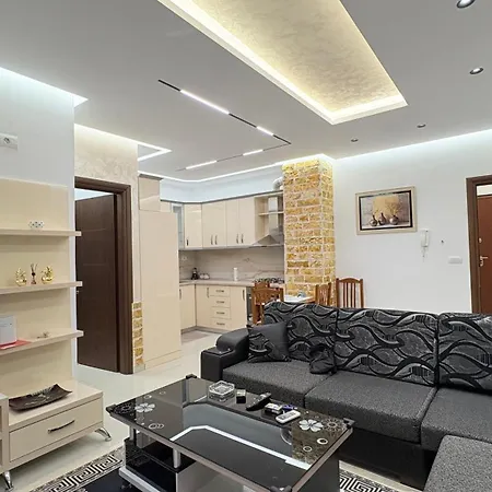Shtepi Ditore Apartamento Elbasan