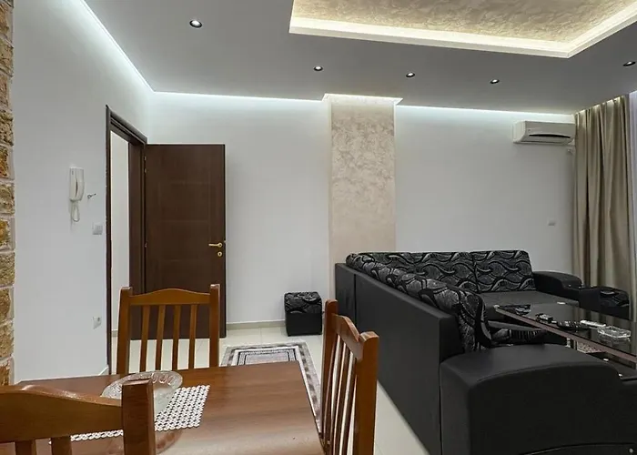 Shtepi Ditore Apartment Elbasan
